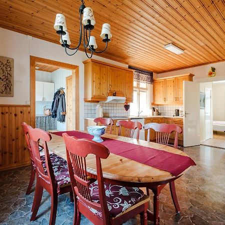 Villa Lind B&B Ingatorp Exterior foto
