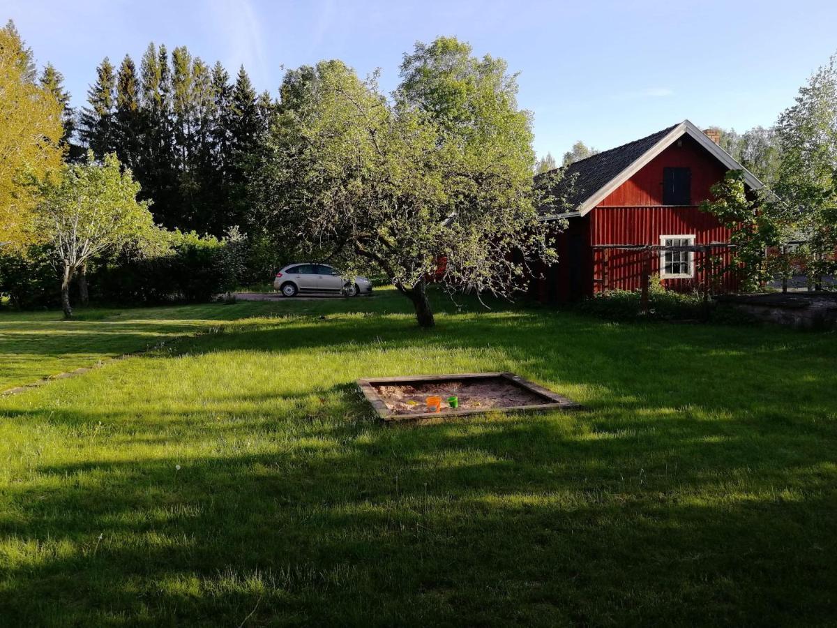 Villa Lind B&B Ingatorp Exterior foto